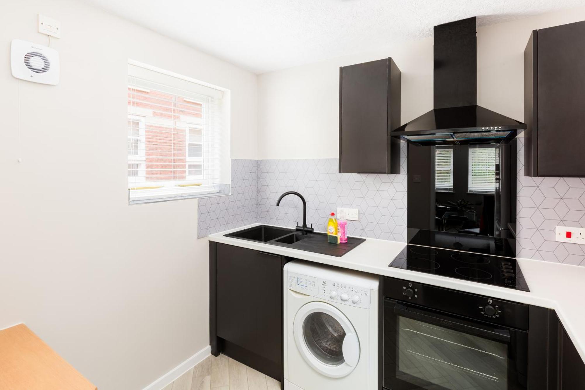 Modern 2-Bedroom Apartments With Free Parking In Royal Leamington Spa Exterior foto